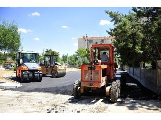 Karaman Belediyesi’nin Asfalt Çalışmaları Sürüyor