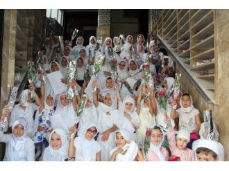 Dedeler Torunlarla İftarda Buluştu