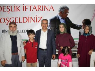 Yetimler Kardeşlik İftarında Buluştu