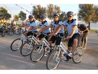 Karşıyaka’da Bisikletli Zabıta Timi’nin Sayısı Artırıldı