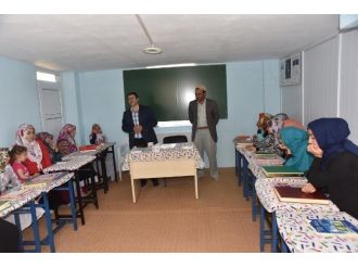 Ahlat’ta Yaz Kur’an Kurslarına İlgi Büyük
