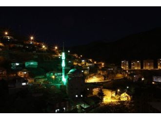 Gümüşhane’de Cami Minareleri Işıklandırıldı