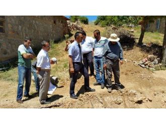 Kaski, Nurhak’ta Kanalizasyon Çalışmalarına Devam Ediyor