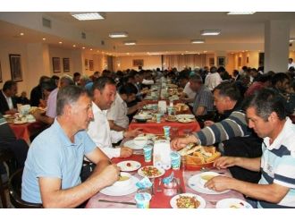 Amatör Sporcu Ve Yöneticiler Büyükşehir’in İftarında Buluştu