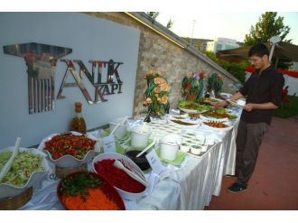 Antikkapı’da Barbekülü İftar Keyfi