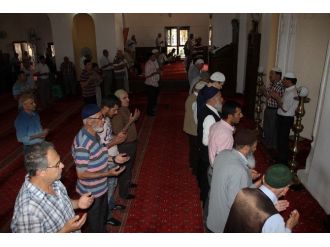 Demirel İçin Manisa’da Mevlit Okutuldu