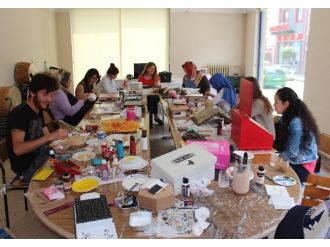 Staj Yapamayan Öğrencilere Halk Eğitim’den Kurs