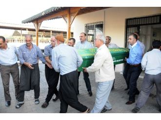 Yeni Doğan Bebeği Babasız Ve İsimsiz Kaldı