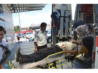 Araç Park Etme Tartışması Kanlı Bitti: 1 Yaralı