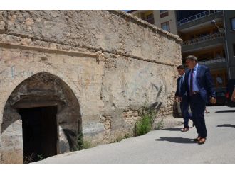 Başkan Gürkan, Tahtalı Hamam’da İncelemede Bulundu