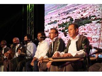 Urfalılar Sıra Gecesi’nde Buluştu