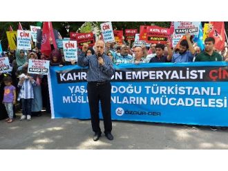 Özgür-der Doğu Türkistan’daki Saldırıları Protesto Etti