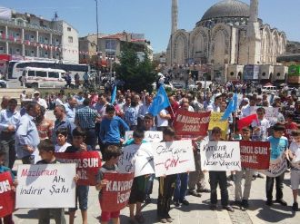 Develililer Doğu Türkistanlılar’a Destek Verdi