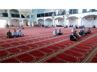 Demirel İçin Memleketi Isparta Ve 12 İlçesinde Mevlit Okutuldu