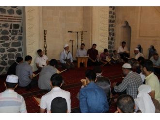Diyarbakır’da Süleyman Demirel İçin Mevlit Okutuldu