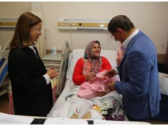 Sakarya’da Bin 67 Anneye 444 Bin Tl Doğum Yardımı Yapılacak