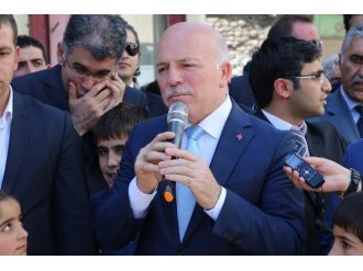 Büyükşehir’in ‘En Büyük İyilik Hareketi’ Hayır Çarşısı Açıldı