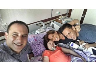 Zeynep Sude Ailesine Erken Bayram Yaşattı