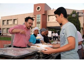 Adü Ailesi İftarda Buluştu