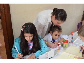 Yaz Kursunda Kültür Branşlarına İlgi Büyük