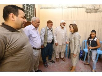 Başkan Şahin, Mahallede Vatandaşları Dinledi