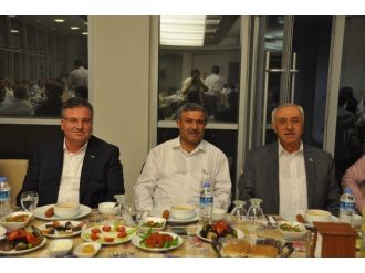 Halı İhracatçıları İftarda Buluştu