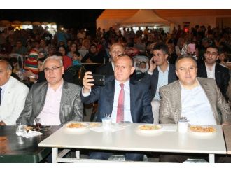 Vali Ve Başkan Ramazan Sokağında