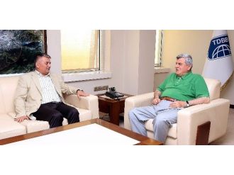 Rize Valisi Yazıcı’dan, Büyükşehir’e Ziyaret