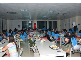 Gençlik Kampı Öğrencileri İle İftar Yemeği