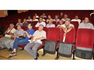 İzmir Büyükşehir Küçükmenderesli Üreticilerle Yakın Temas Kuruyor