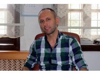 Necmettin Feyzioğlu Halk Kütüphanesi 23 Yıldır Dimdik Ayakta