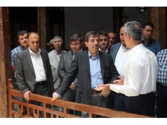 Bakan Güllüce Beyşehir’i Ziyaret Etti