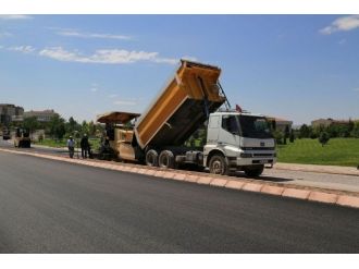 Bilime Ve Eğitime Yol Ve Asfalt Desteği