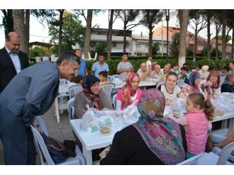 Vali Bektaş Orucunu Mütevelli’de Açtı