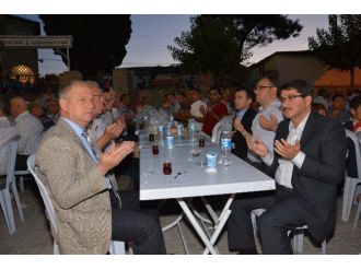 Şehzadeler İftar Sofrası Karayenice’de Kuruldu