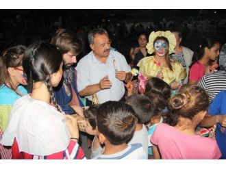 Başkan Uysal Yetim Çocuklarla İftarda Buluştu