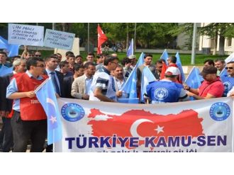 Türkiye Kamu-sen Bilecik İl Temsilciliğinden Doğu Türkistan Zulmüne Protesto
