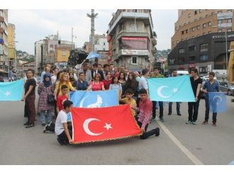 Zonguldak Ülkü Ocakları Doğu Türkistan’ı Unutmadı