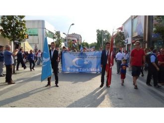 Ülkücülerden Doğu Türkistan Yürüyüşü