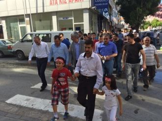 Niğde’de Doğu Türkistan İçin Protesto Yürüyüşü