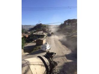 Mahalle Sakinlerinin Yol İsyanı