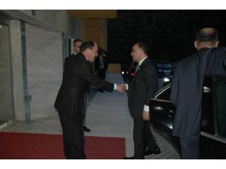 Vali Günaydın Küre’de İftar Yemeğine Katıldı