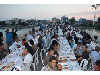 Taşköprü’de Her Gün Bin Kişiye İftar
