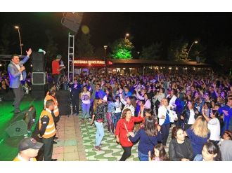 Eskişehirliler Park Buluşmalarıyla Coşuyor