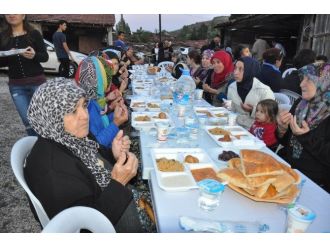 Odunpazarı’nda İftar Buluşmaları Devam Ediyor