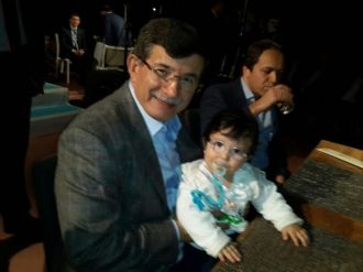 Başbakan Davutoğlu, Bilim Ve Sanat Vakfı’nın İftarına Katıldı