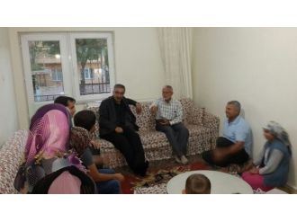 Vali’den Çat Kapı Ev Ziyaretleri