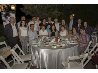 Optimed Hastanesi’nden Muhtarlara İftar Yemeği