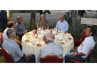 Komutanlar Geçici Köy Koruyucularıyla Bir Araya Geldi