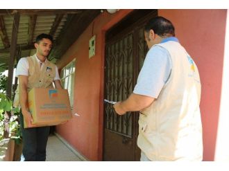 Çekmeköy’de İhtiyaç Sahiplerine Yardımlar Devam Ediyor